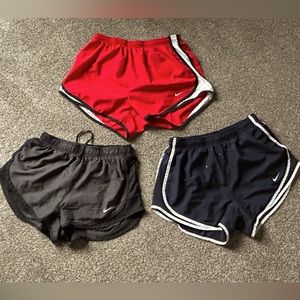 Nike women’s tempo running shorts (bundle of 3)